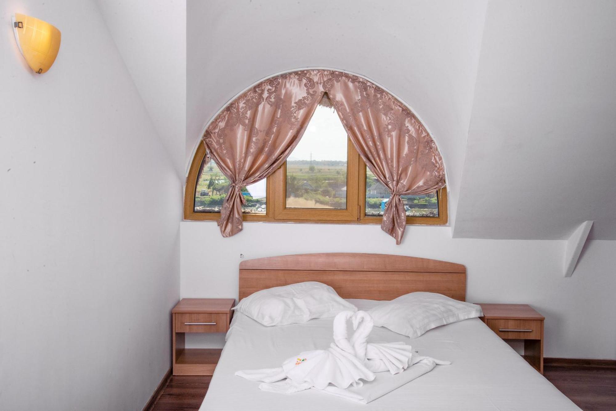 Paradis Hotel Mila Douăzeci şi Trei Exterior foto