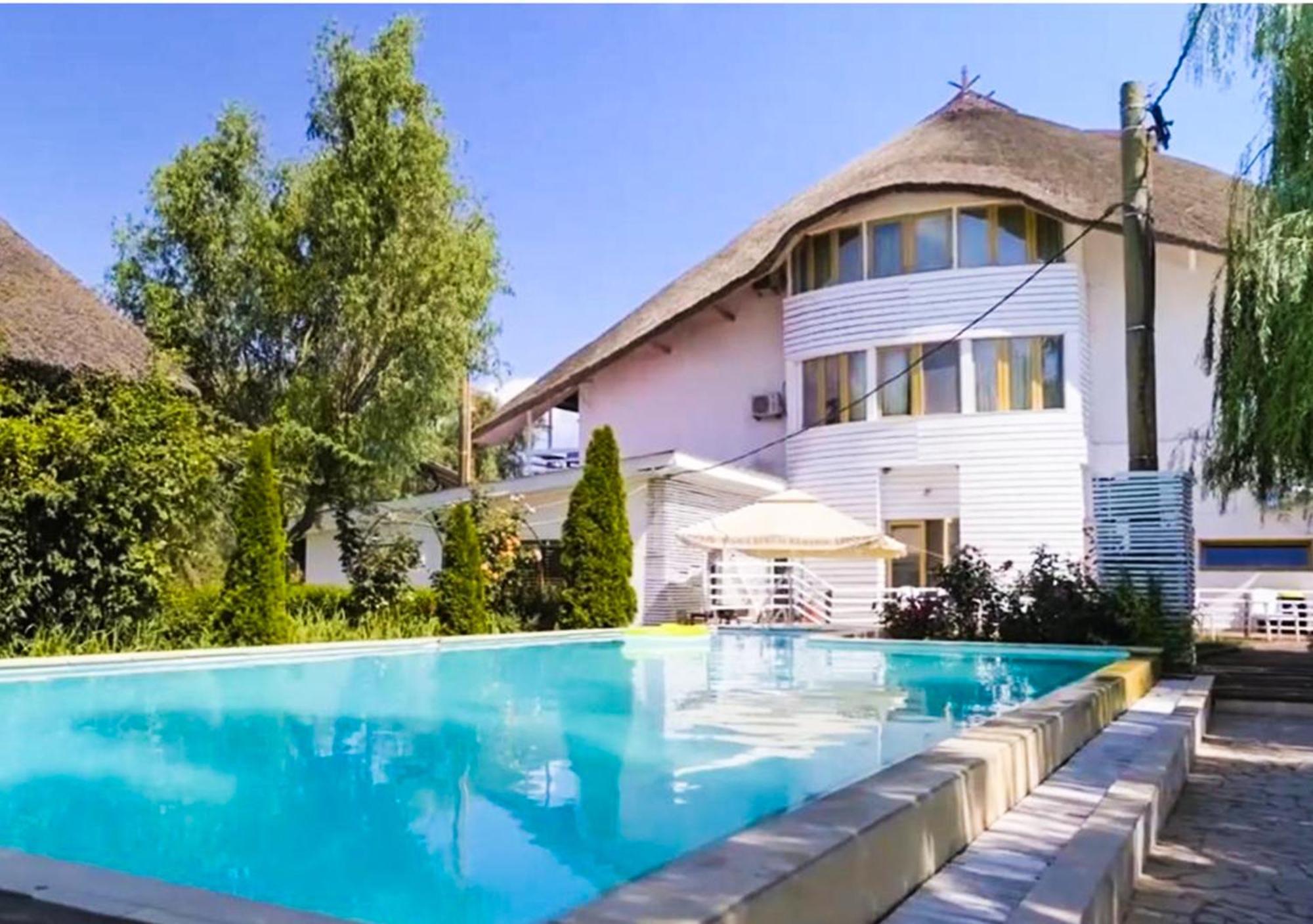 Paradis Hotel Mila Douăzeci şi Trei Exterior foto